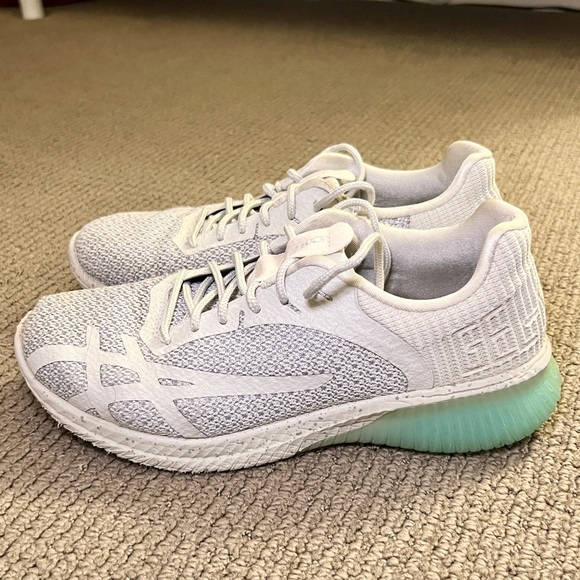 ASICS women’s running shoes distance grey teal sole cushion high size 7 eu 38 - Picture 4 of 7